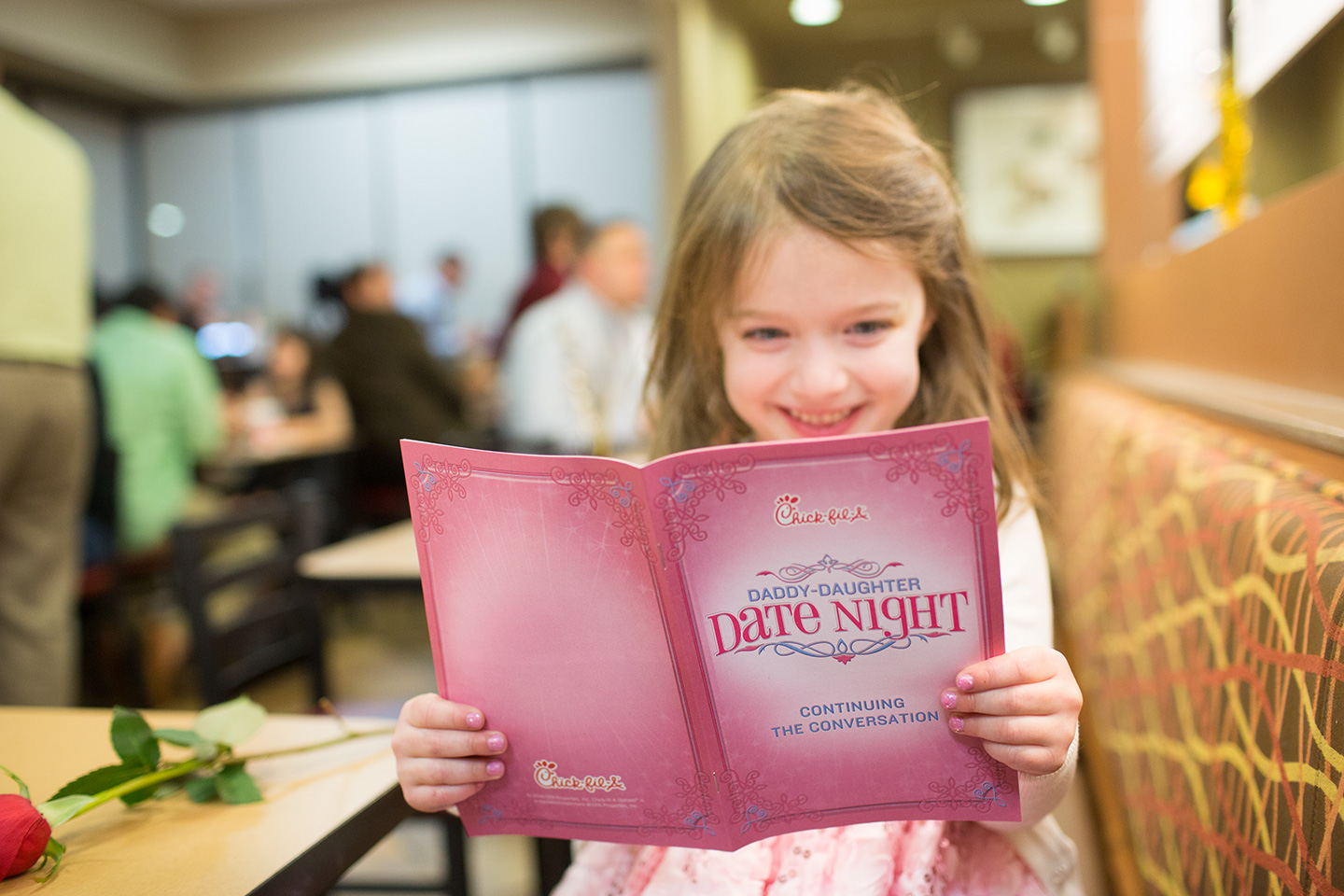 Daddy-daughter date night book of conversation